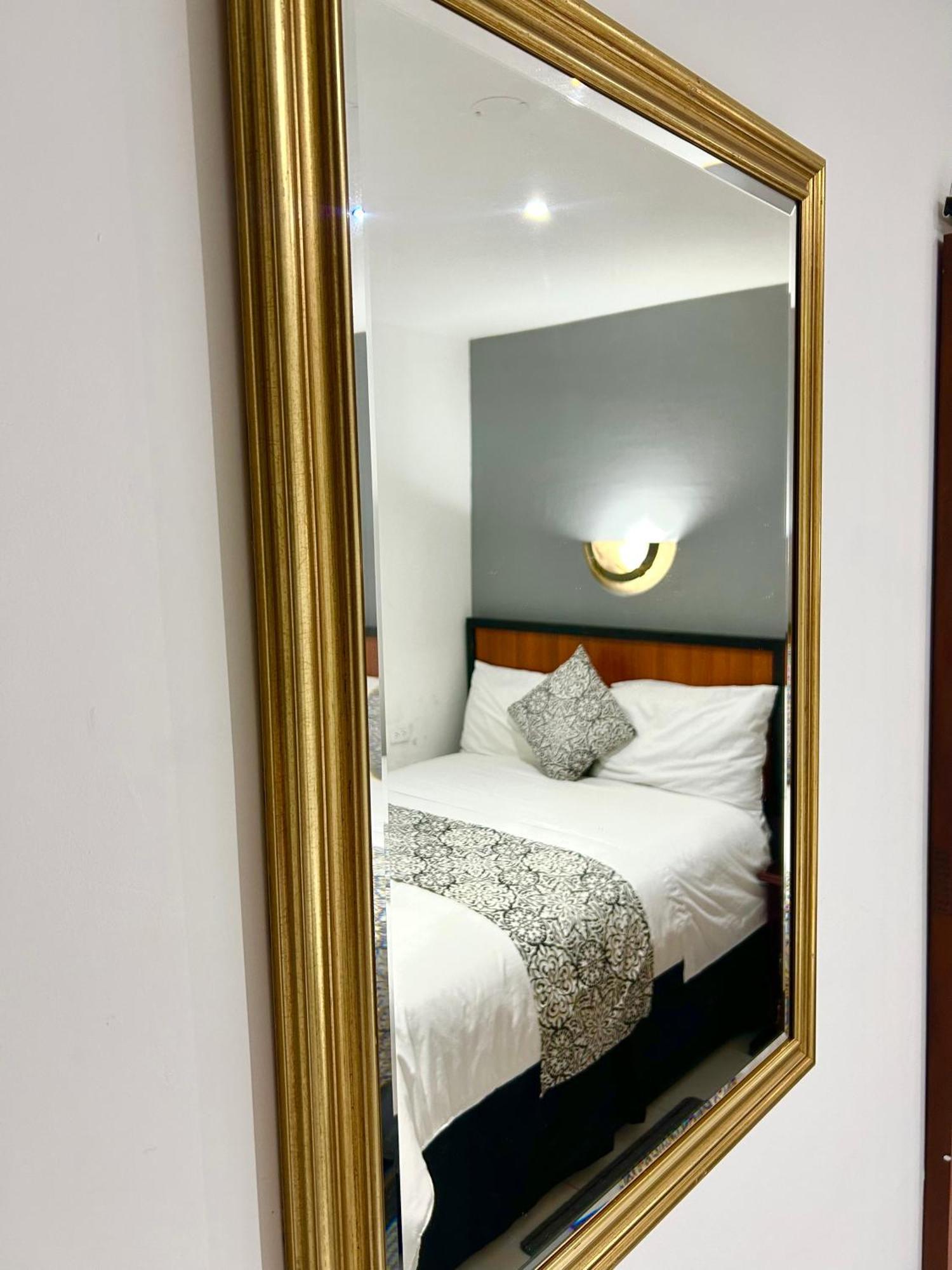 Accel Hotel La Quinta Ибарра Экстерьер фото